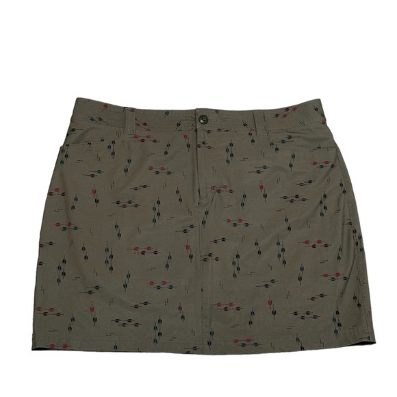 Women's Eddie Bauer Golf 14 Large Skort Olive Green Active Stretch Pockets NWOT - Picture 3 of 10